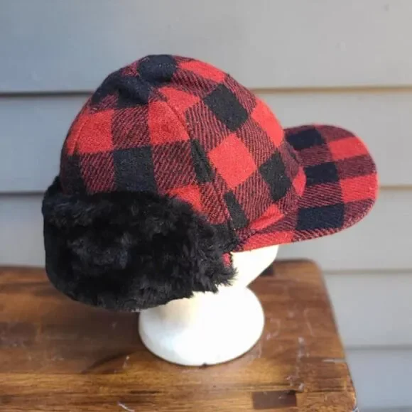 UGG Black shearling Red Black Buffalo Plaid Lumberjack Hat size L/XL